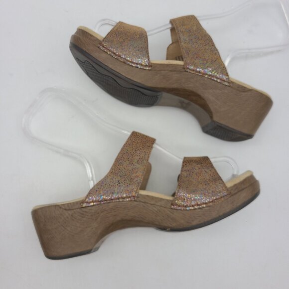 Dansko Sophie Shoes Womens 39 US Size 8.5 to 9 Tan Silver Iridescent Leather - Picture 9 of 14